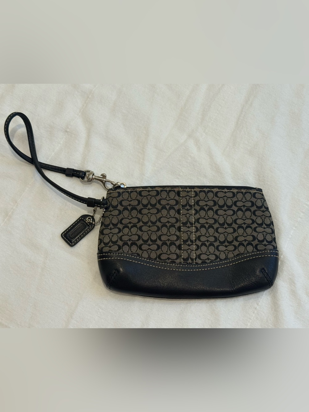 Vintage 2007 Coach Signature Jacquard Wristlet Black Leather Y2K